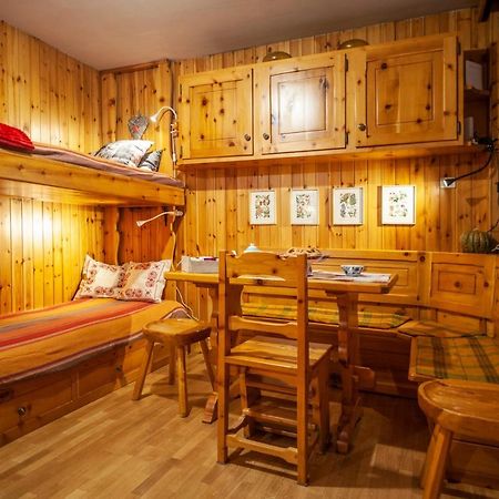 Casa-chalet, in centro a Courmayeur! Extérieur photo