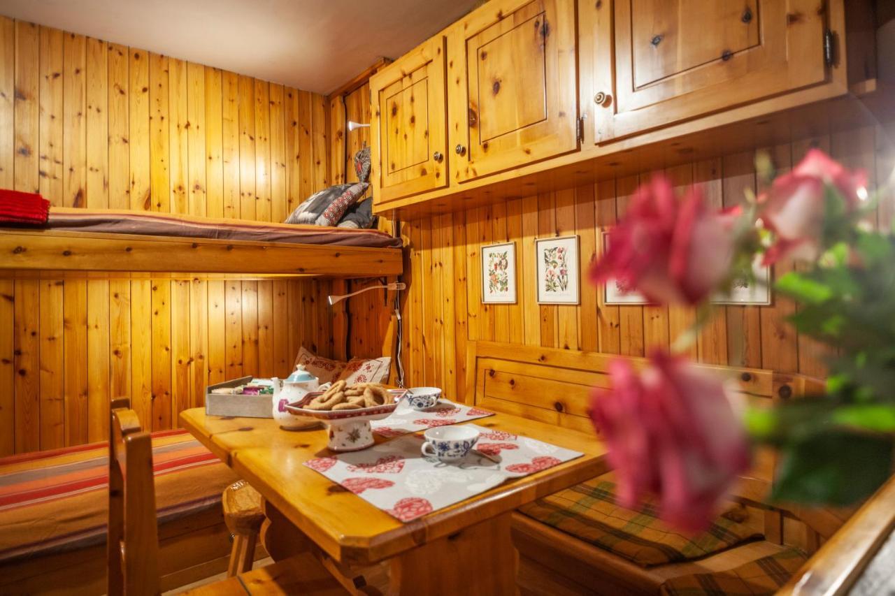 Casa-chalet, in centro a Courmayeur! Extérieur photo